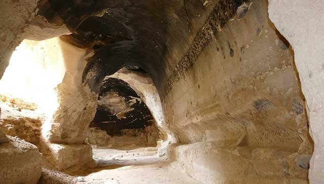 Beit_Guvrin_Caves