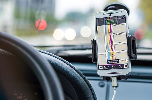 Five_Best_Apps_to_Help_You_Drive_Better