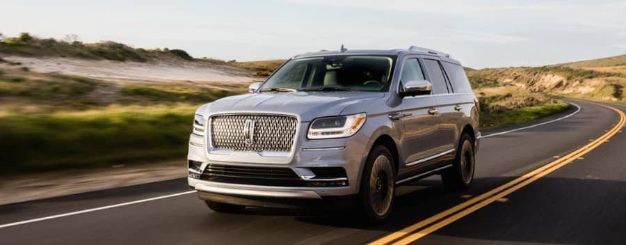 Lincoln-Navigator-Luxury-Large-SUV