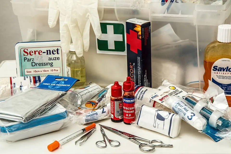 Prepare an emergency kit