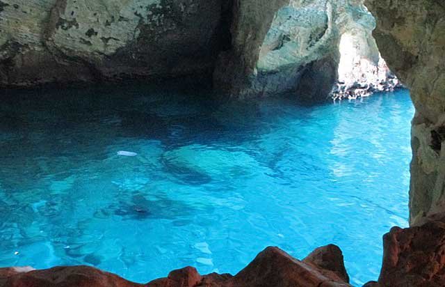 Rosh_HaNikra_grottoes_israel