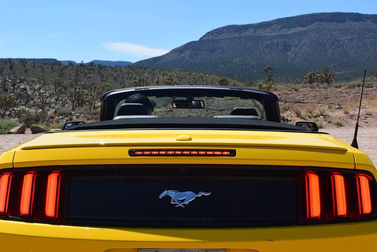 Yellow Ford Mustang 2015