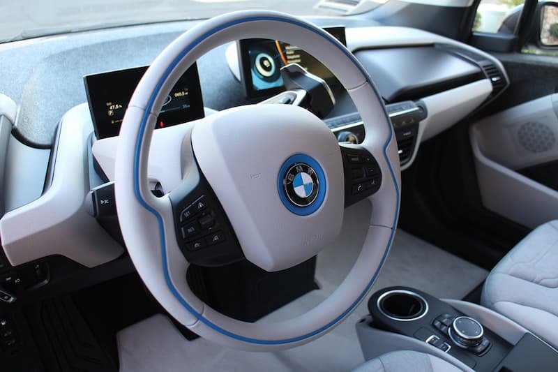 rent an eco-friendly BMW i3