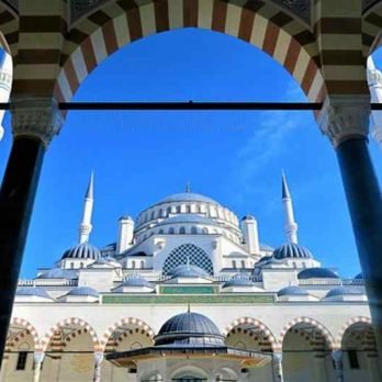 Çamlıca Mosque (Turkey)