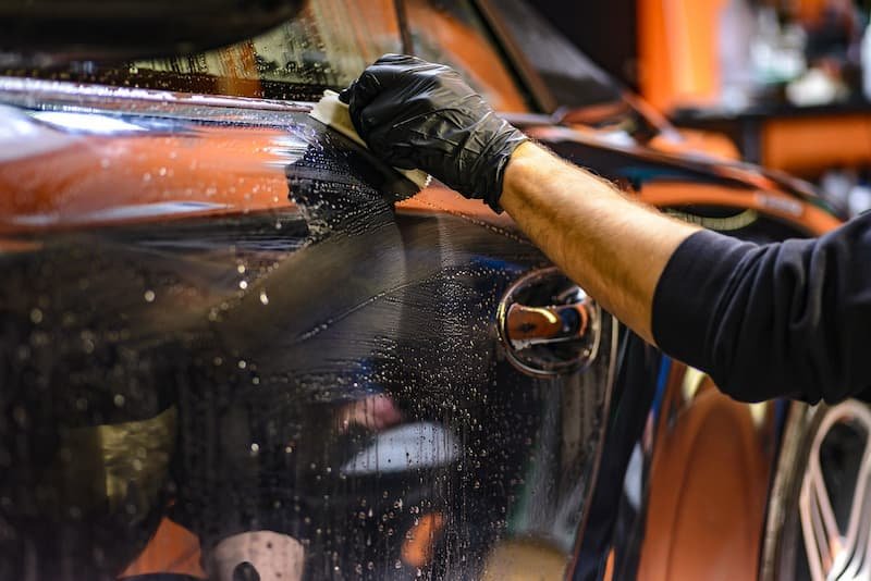 cleaning-the car